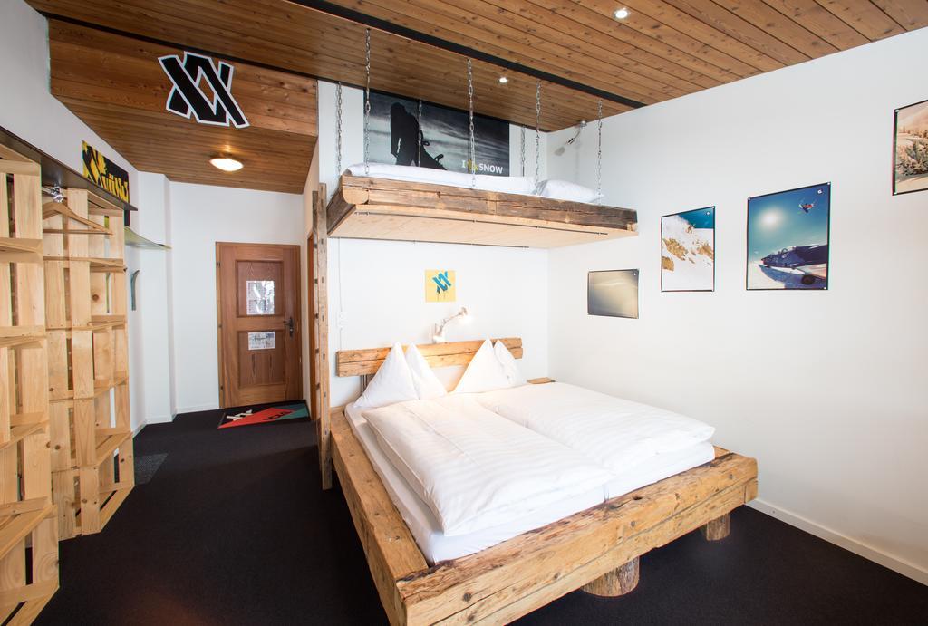 Arena Lodge Flims Ruang foto